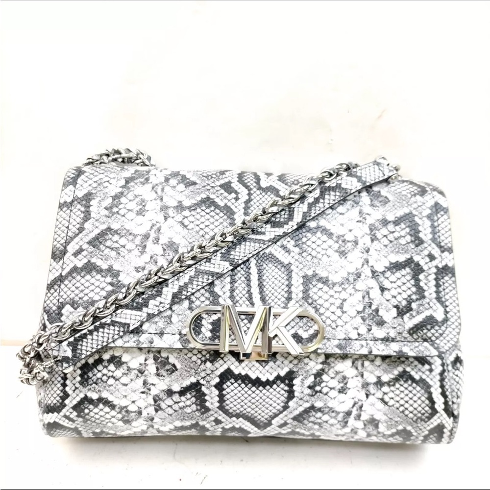 NWOT Michael Kors  snake skin Parker Medium bag